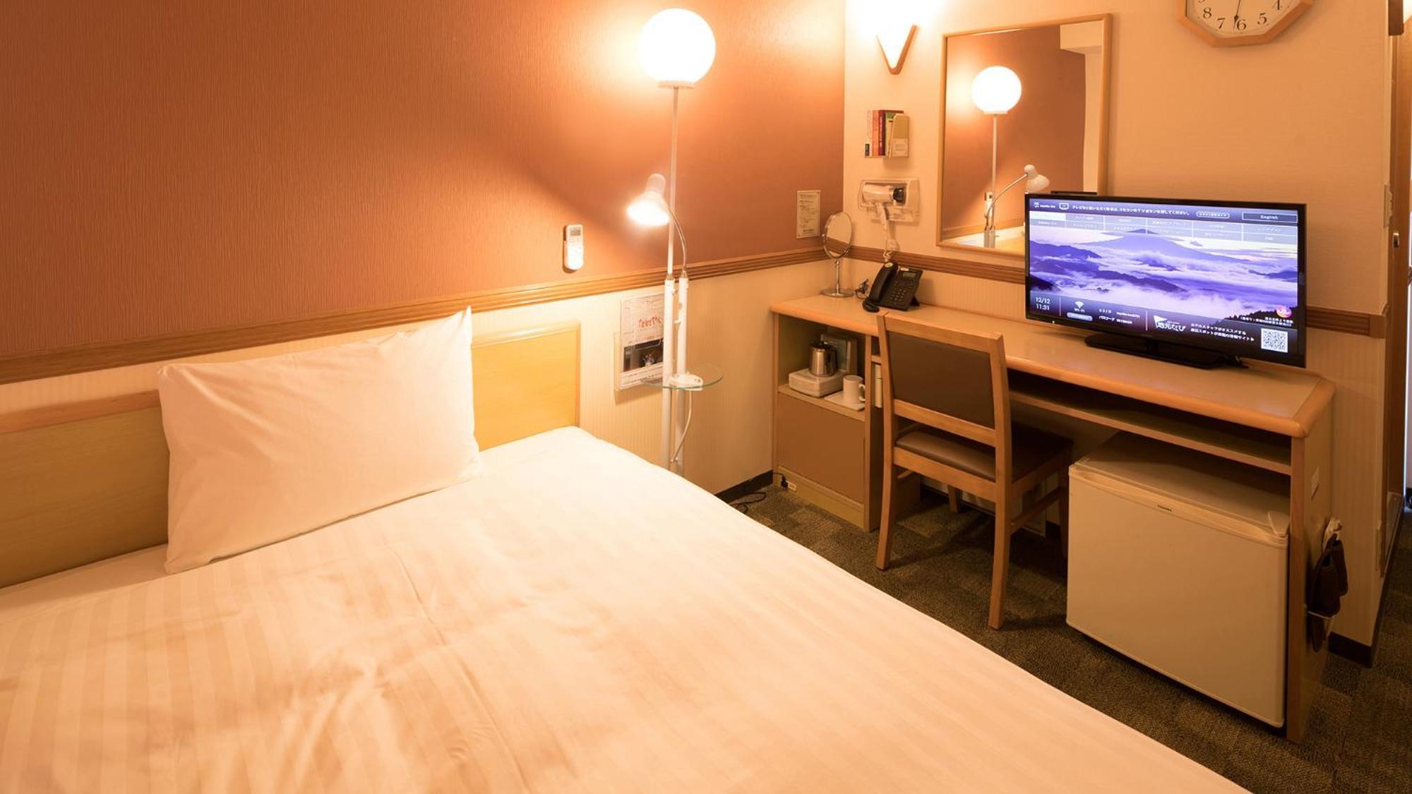 Toyoko Inn Matsuyama Ichibancho Pokoj fotografie
