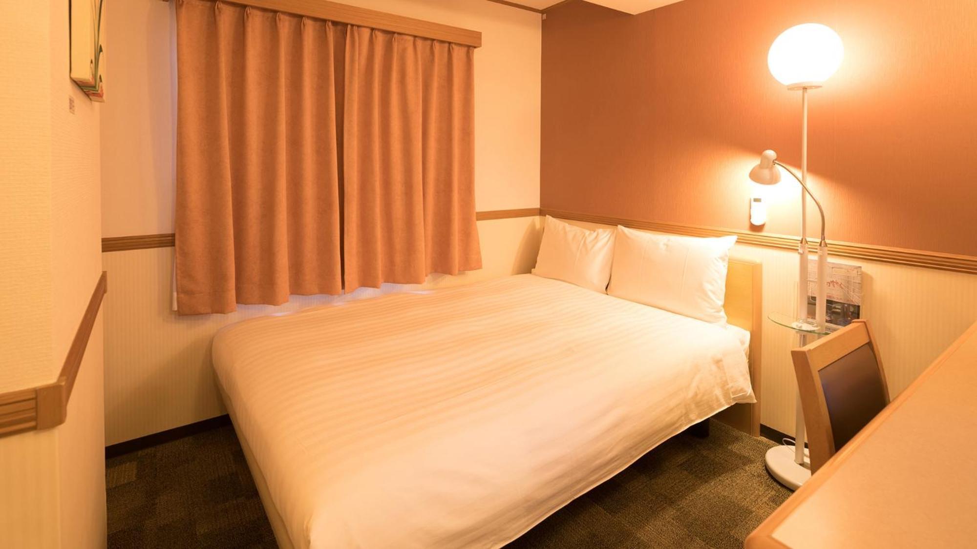 Toyoko Inn Matsuyama Ichibancho Pokoj fotografie