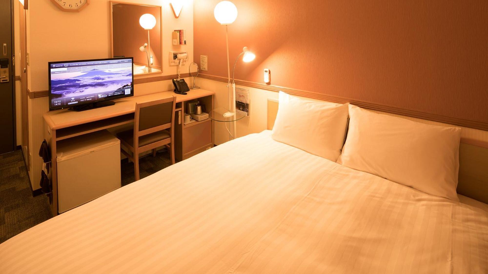 Toyoko Inn Matsuyama Ichibancho Pokoj fotografie