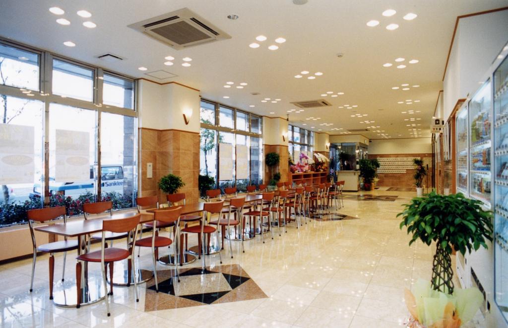 Toyoko Inn Matsuyama Ichibancho Exteriér fotografie